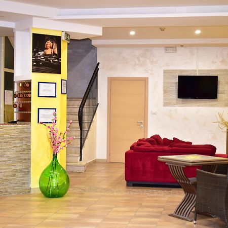 Hotel New Happy Rimini Luaran gambar