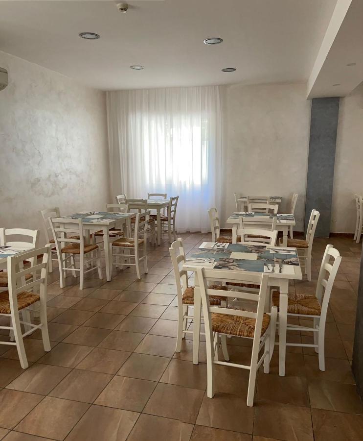 Hotel New Happy Rimini Luaran gambar